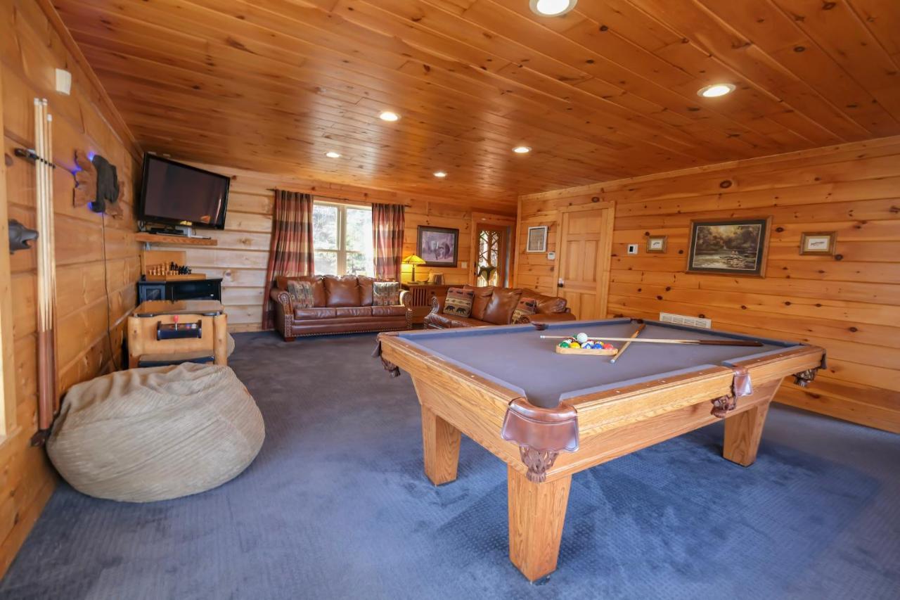 Lazy Bear Lodge Gatlinburg Exteriör bild